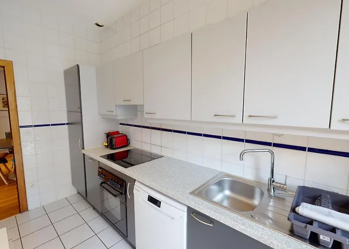 Bleu Mesange - 2 Bedrooms And 2 Bathrooms *