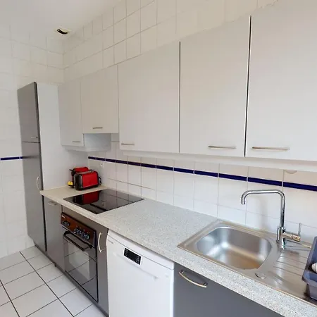 Bleu Mesange - 2 Bedrooms And 2 Bathrooms *